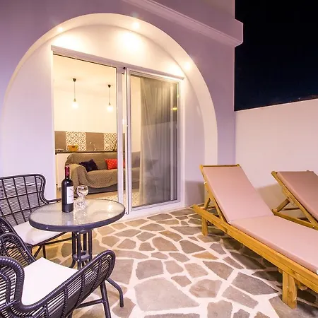 Alexander & - Adults Only Guest house