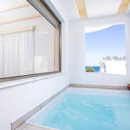 Alexander & - Adults Only