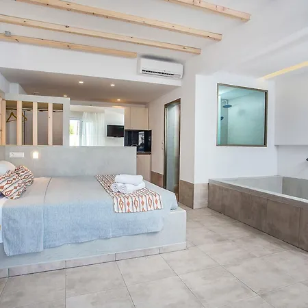 Alexander & - Adults Only