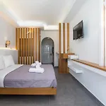 Alexander & - Adults Only Guest house