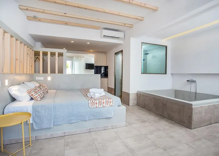 Alexander & - Adults Only